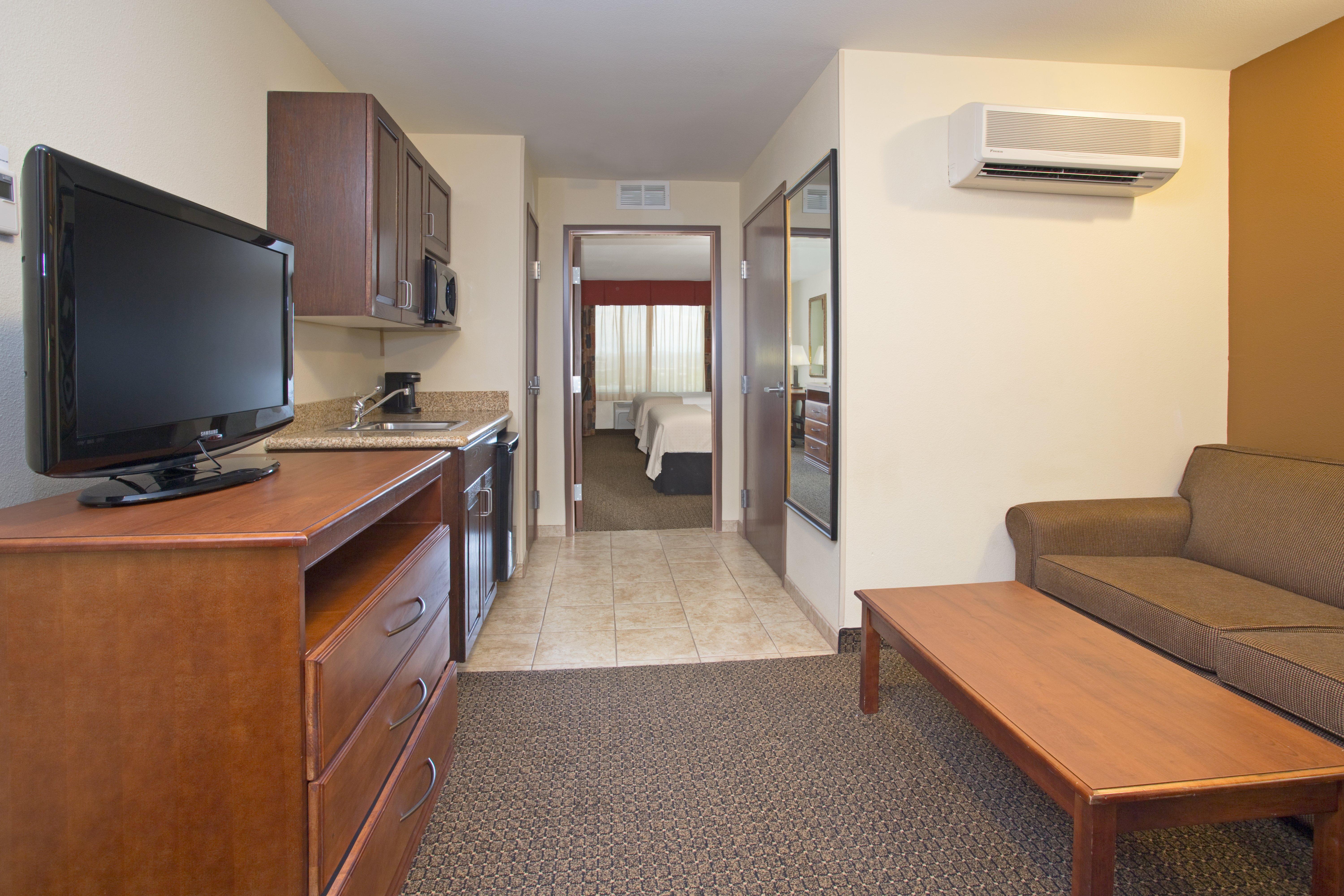 Holiday Inn Express & Suites Trinidad, An Ihg Hotel מראה חיצוני תמונה